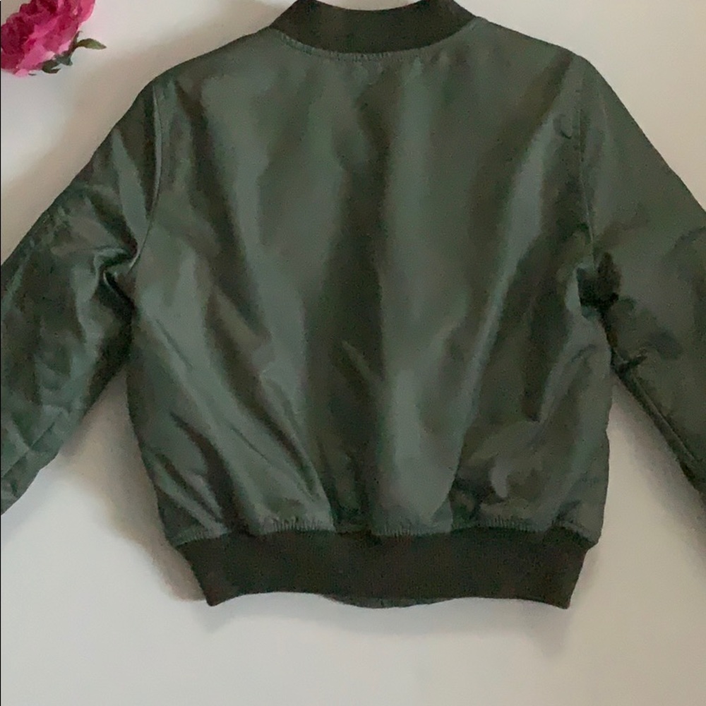 Hollister Army Green Jacket. Junior size Medium - Picture 2 of 7